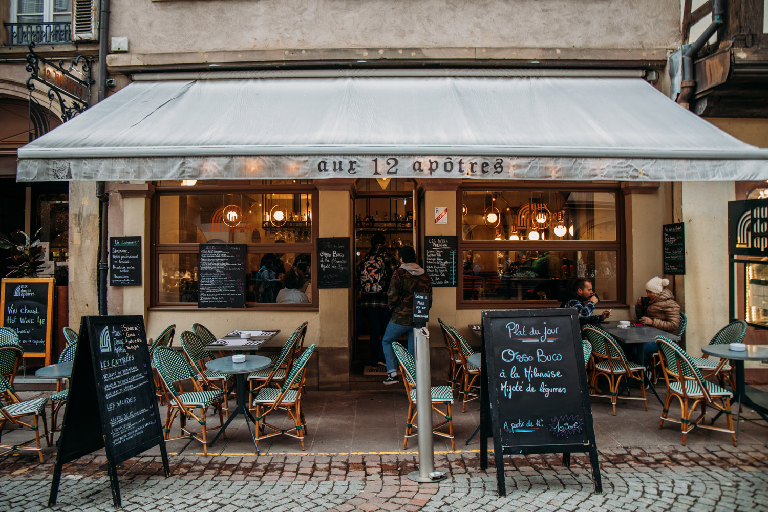 restaurant-aux-12-apotres-strasbourg.jpg